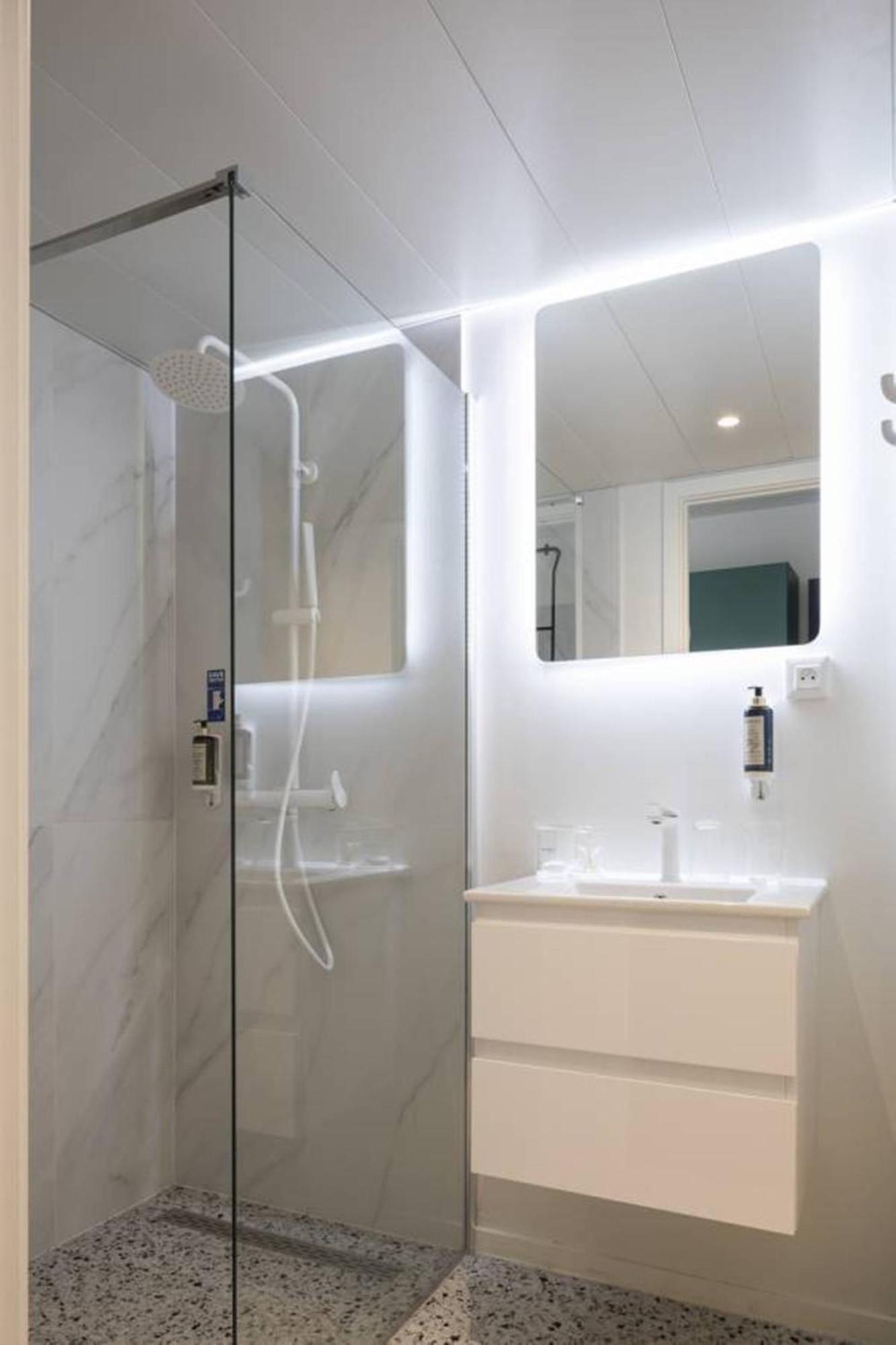 Yust Liege Hotel Phòng bức ảnh